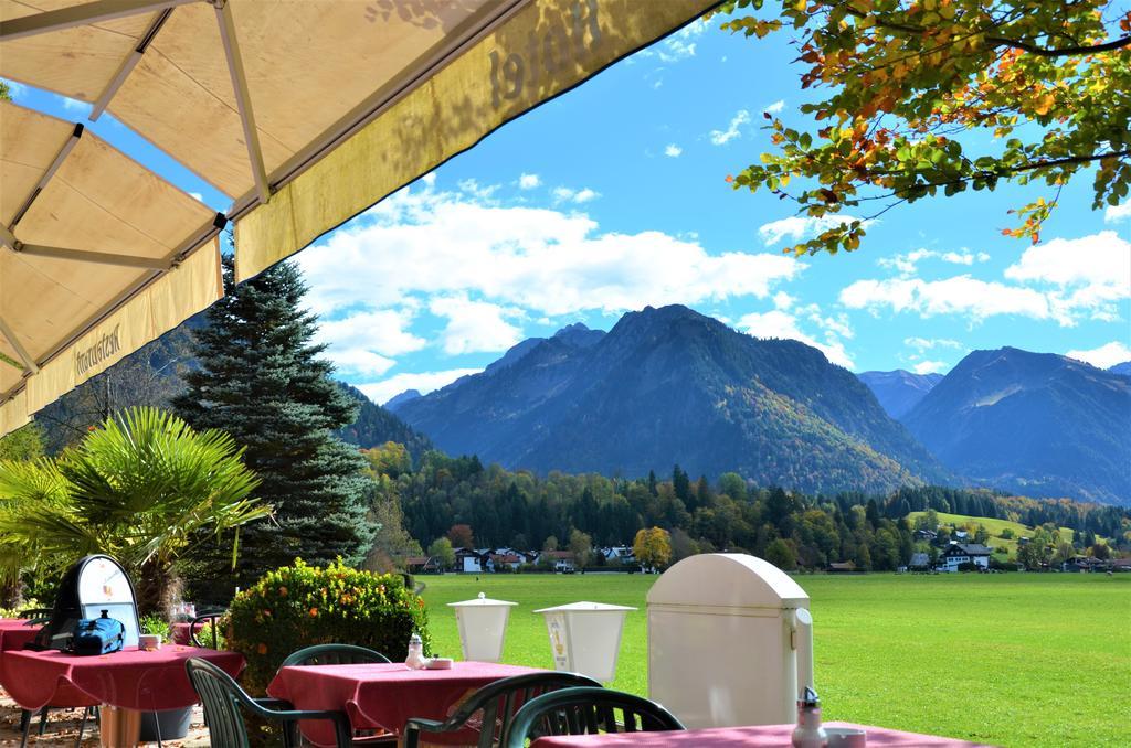 Hotel Cafe Fuggerhof Oberstdorf Exterior photo