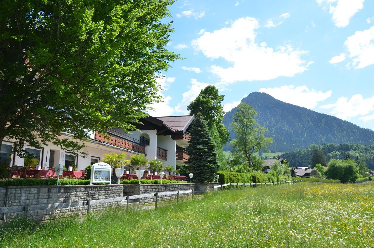 Hotel Cafe Fuggerhof Oberstdorf Exterior photo